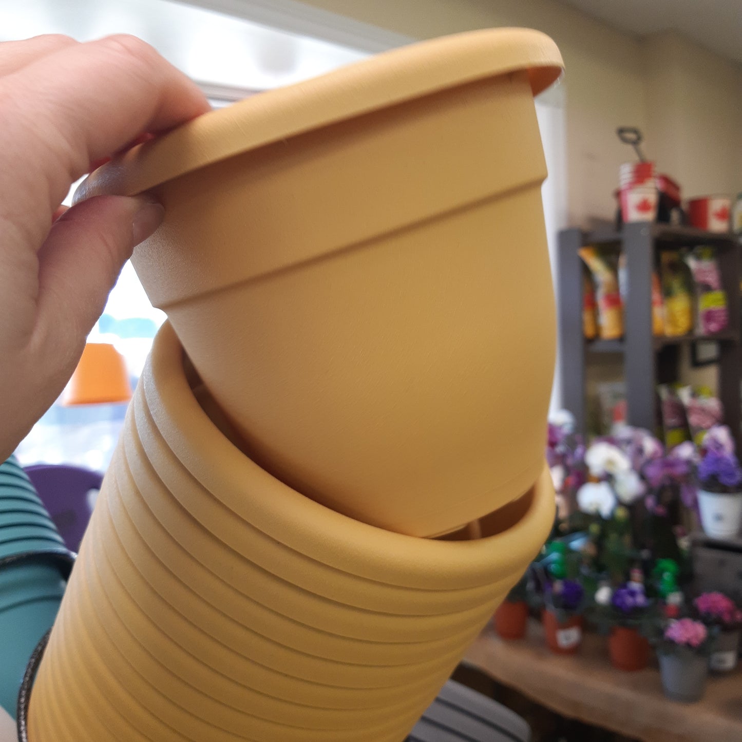 Indoor/Outdoor Pots Various Colors