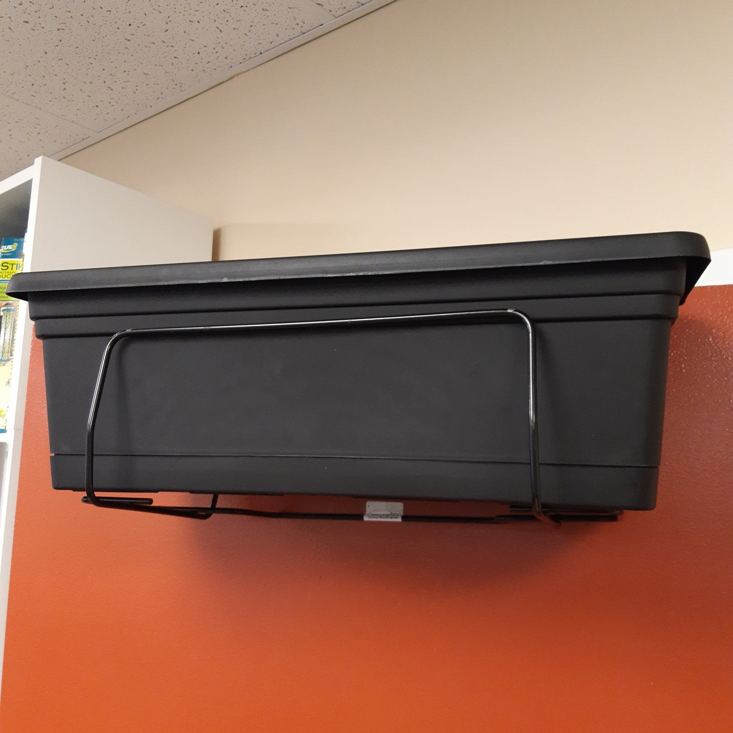 Metal Hanger for Rectangular 'Emma' Planter
