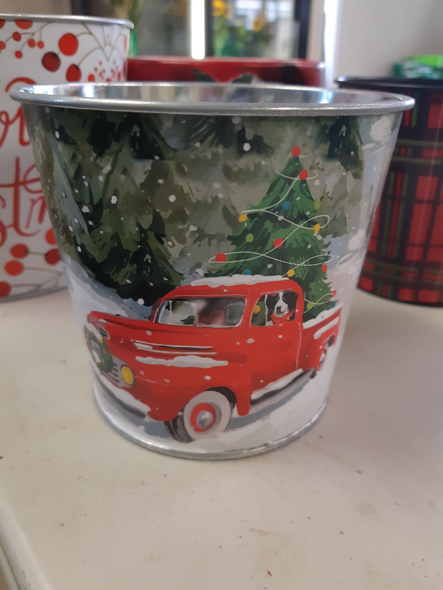 Holiday Ride Metal Pot 4.5" X 4"