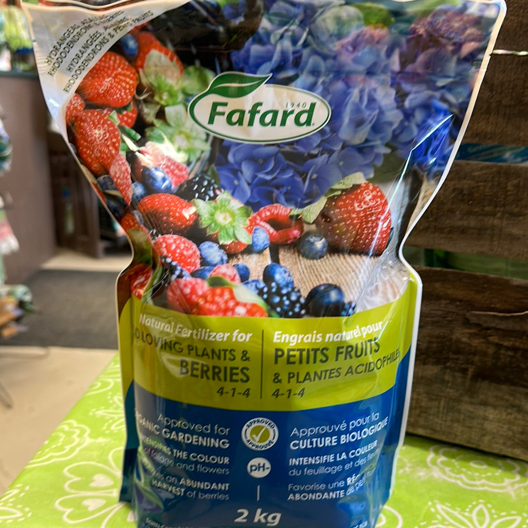 Fafard Natural Acid Loving Plants & Berries Fertilizer